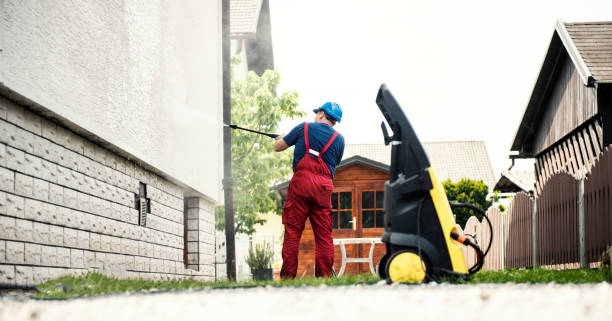 Best Pool Deck Cleaning  in Richmond, IL